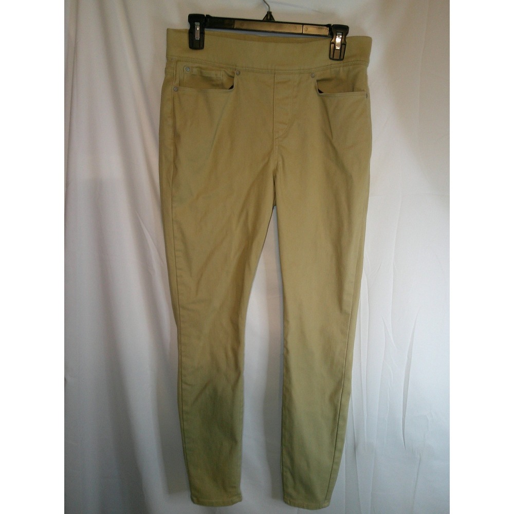 Signature Levi Strauss Pull-On Shaping Super Skinny Pants Khaki Size 10